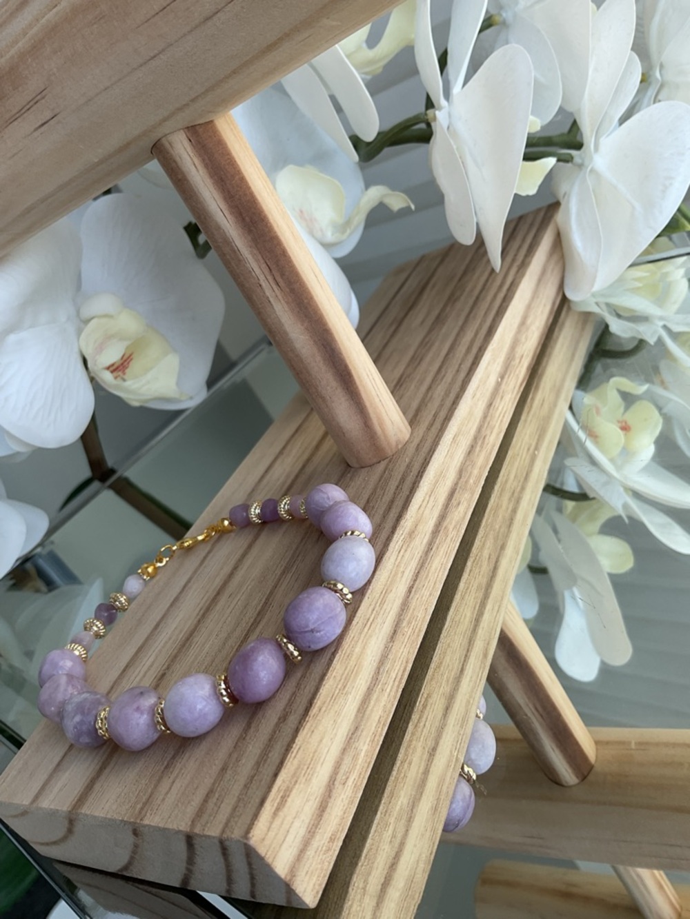Genuine Lepidolite Bracelet - Various sizes - Picture 4 of 5
